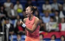 赢了！郑钦文夺得WTA500东京站冠军